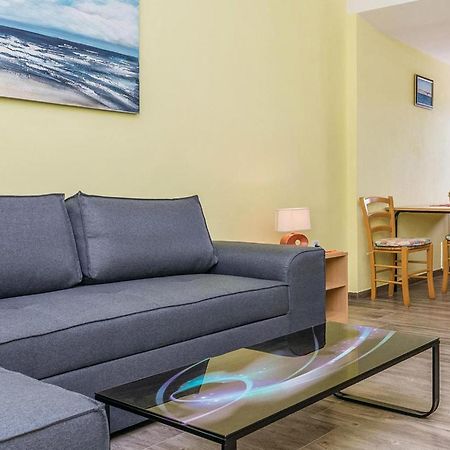 Lovely Apartment In Modric With Wifi 洛瓦尼斯卡 外观 照片